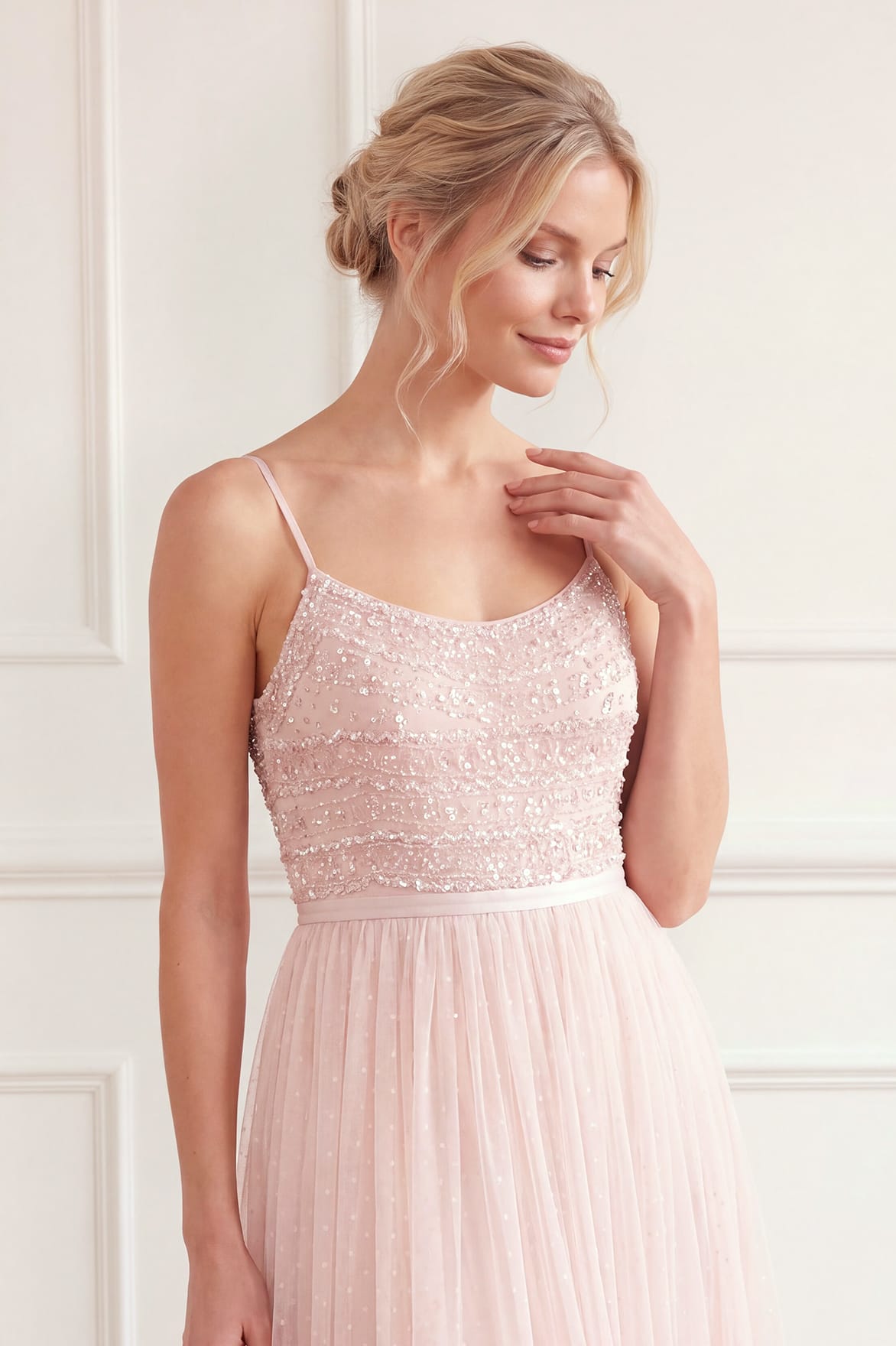 Needle & Thread Lace Coppelia Gown suknia różowa z peleryną