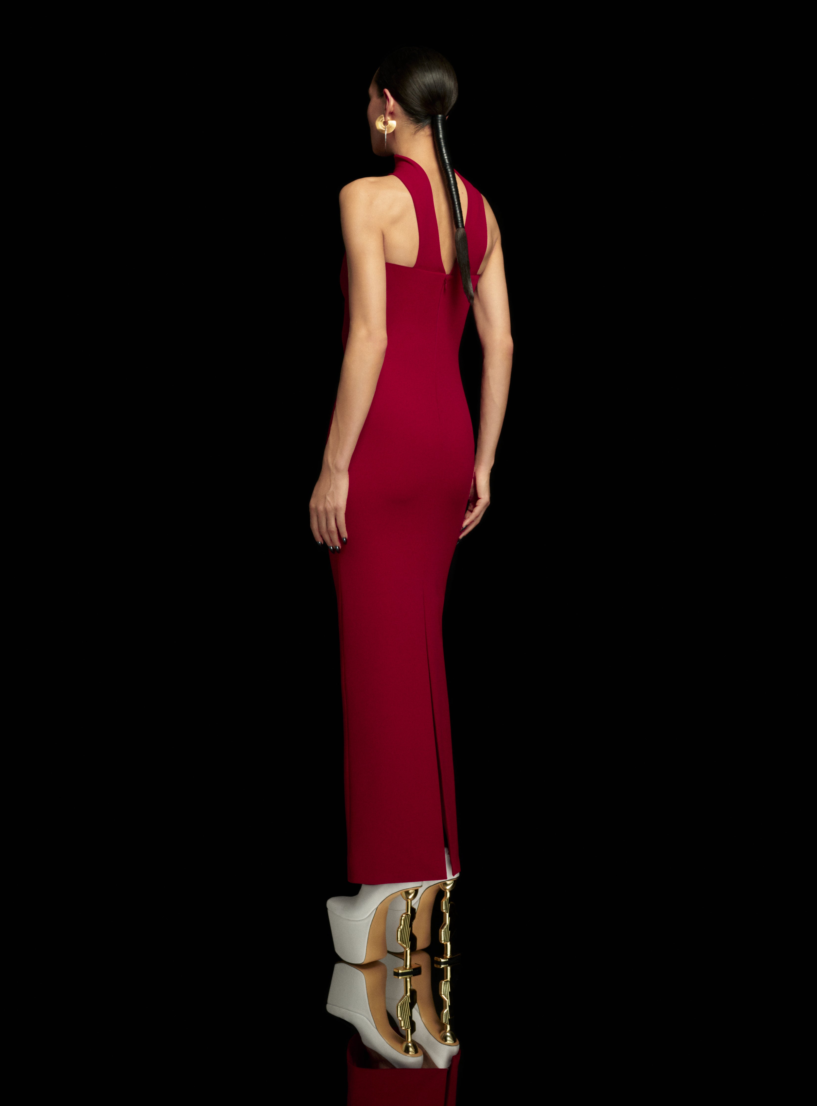 Solace London Amari sukienka maxi Ruby bordowa