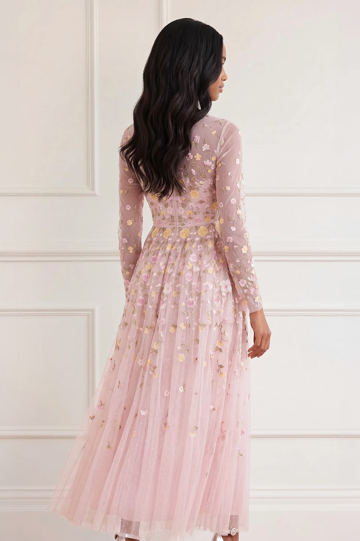 Needle & Thread Trailing Roses Long Sleeve Ankle Gown różowa
