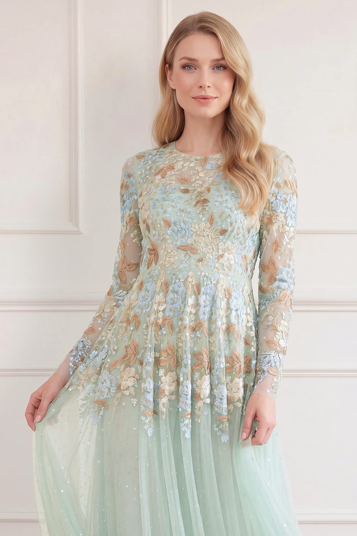 Needle & Thread Wisteria Dot Long Sleeve Gown suknia zielona