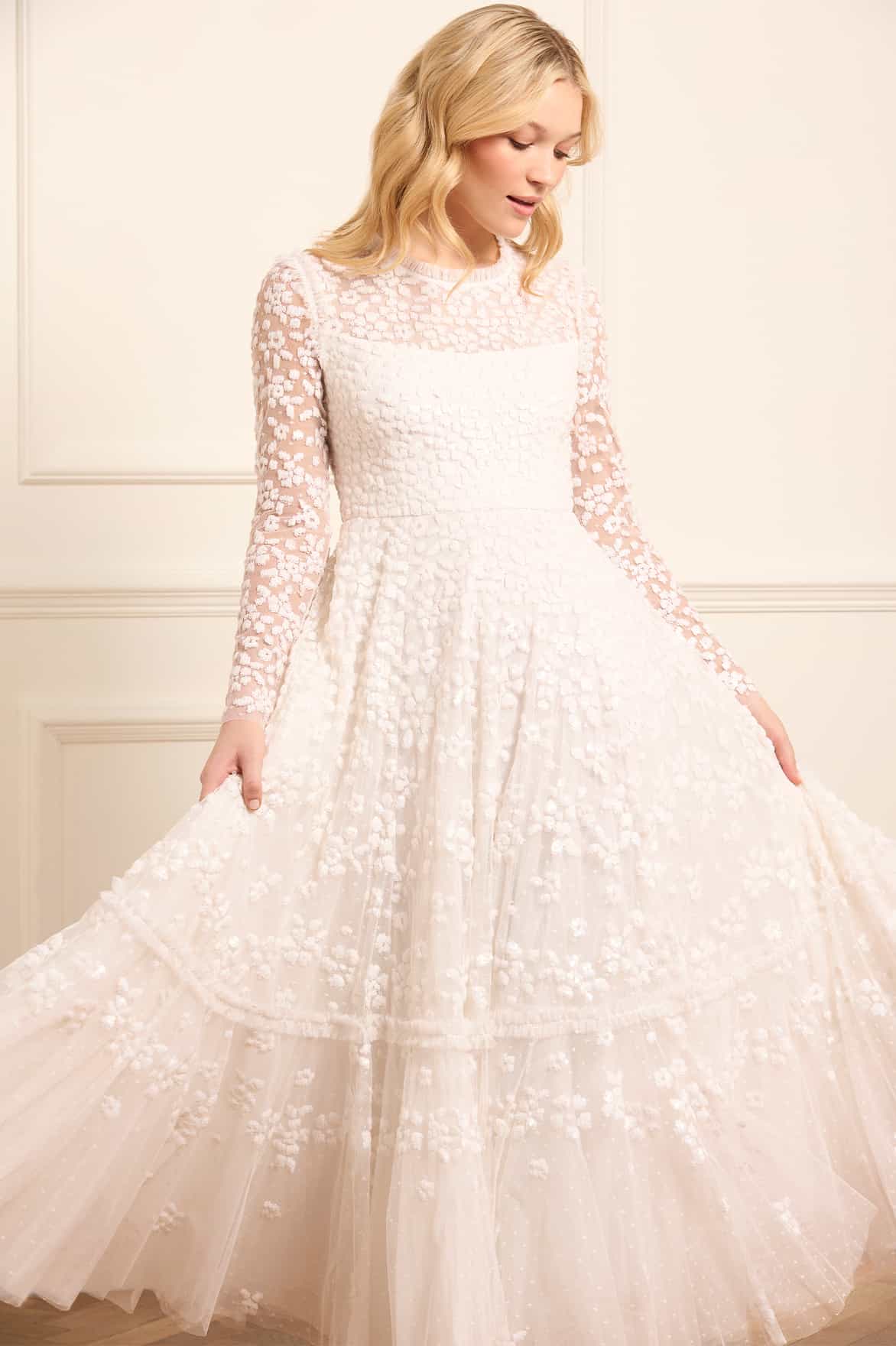 Needle & Thread Maeva Ankle Gown sukienka biała cekinowa
