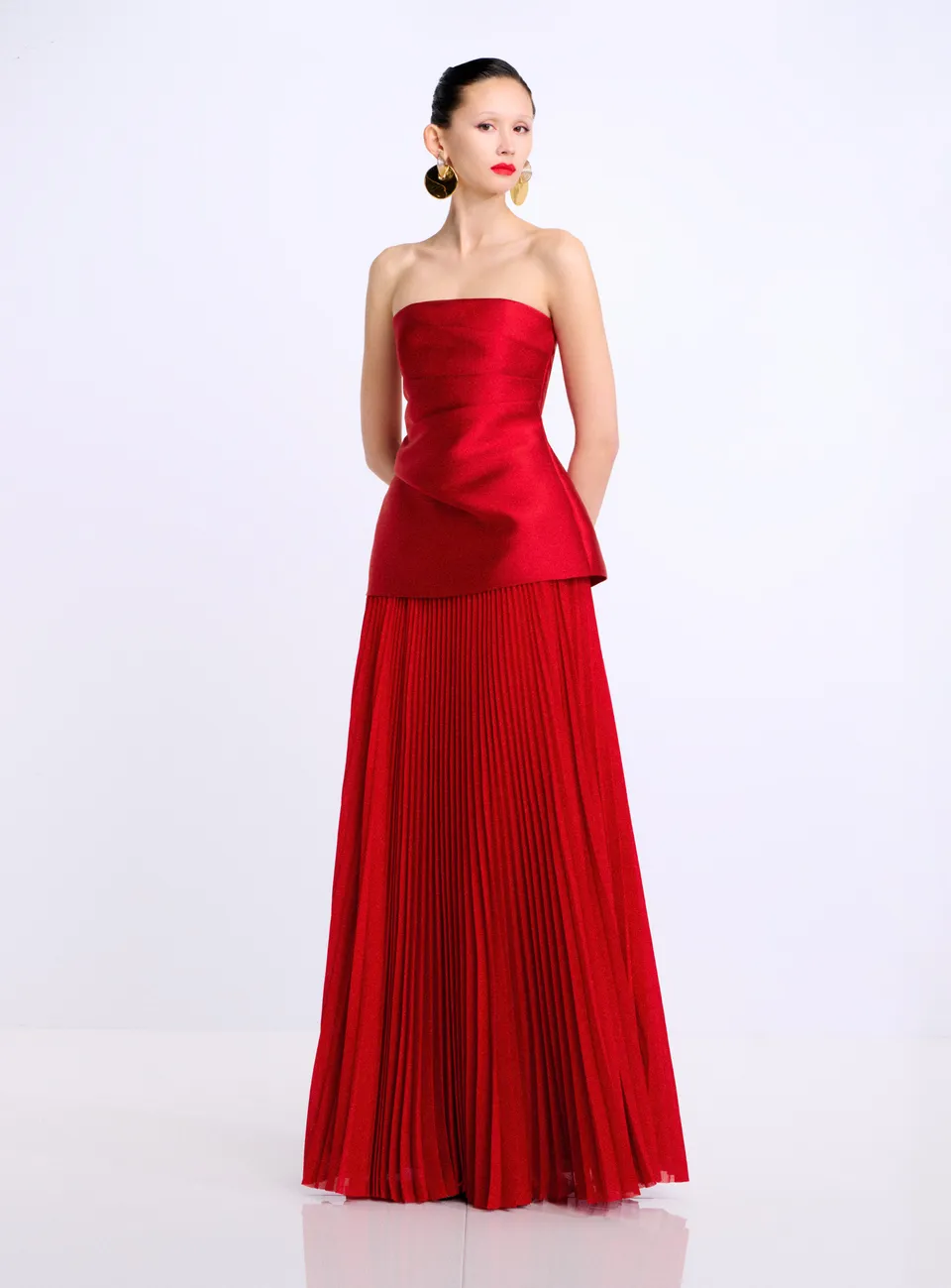 SOLACE LONDON The Claudette sukienka czerwona plisowana maxi