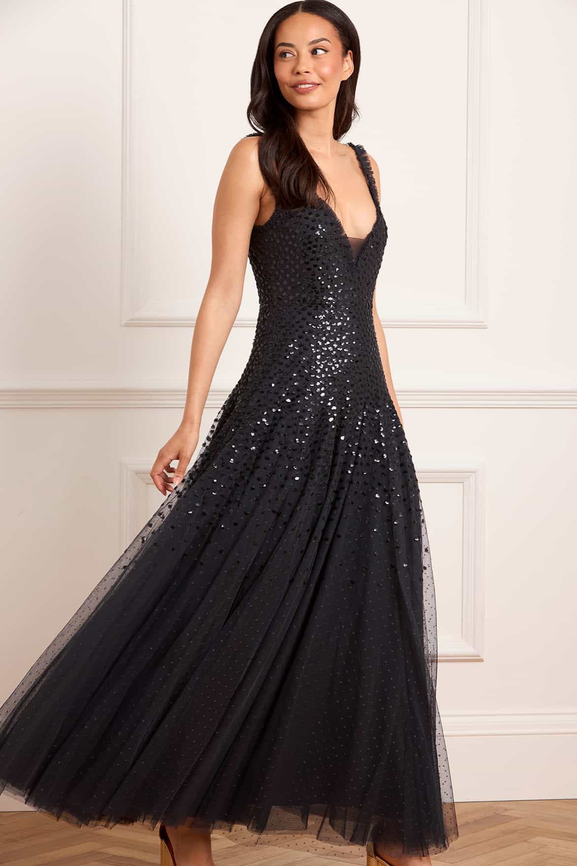 Needle & Thread Sequin Cascade Cami Plunge sukienka wieczorowa czarna cekinowa