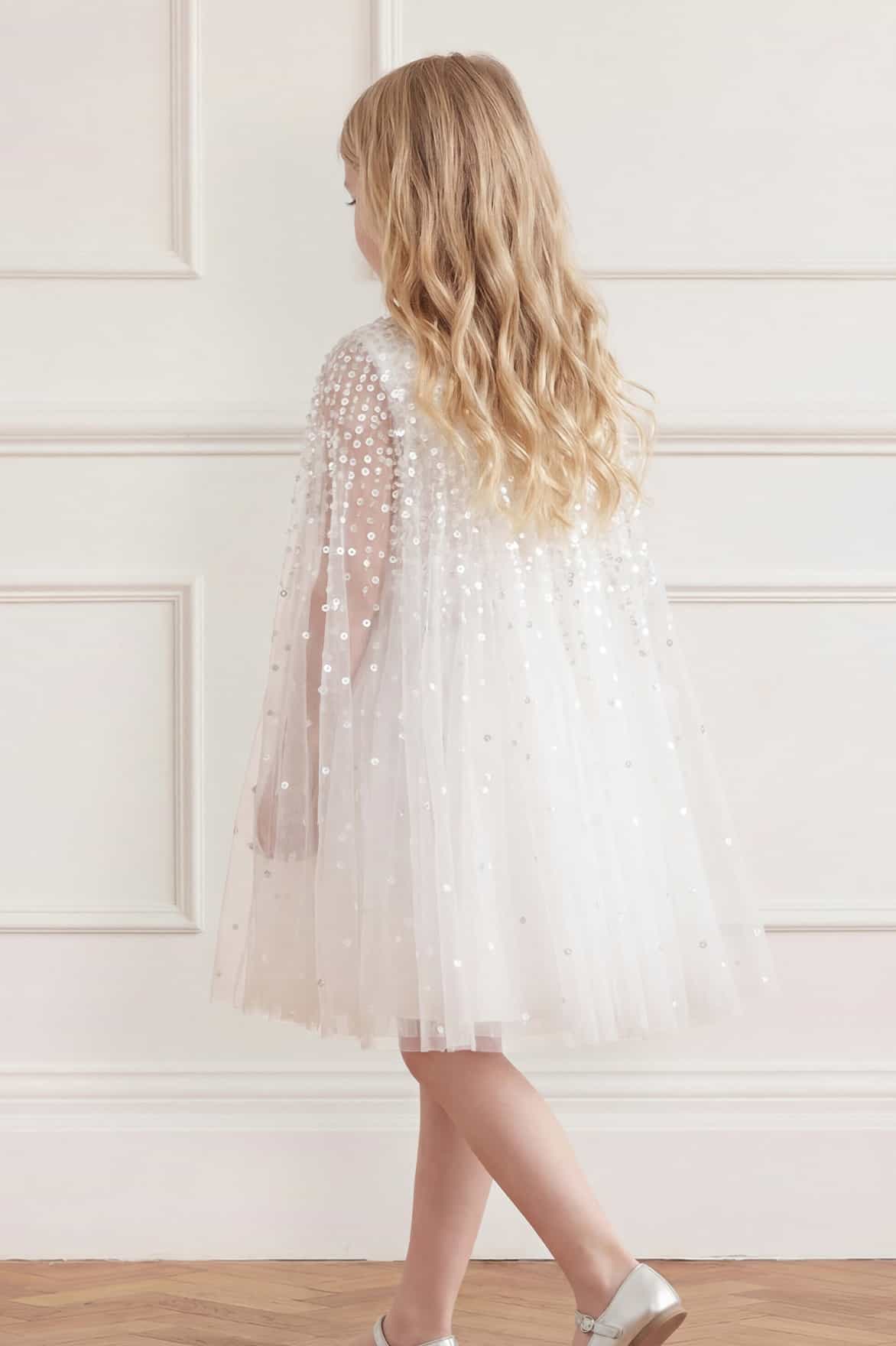 Needle & Thread Moonlight Sequin Cape sukienka dziewczęca biała