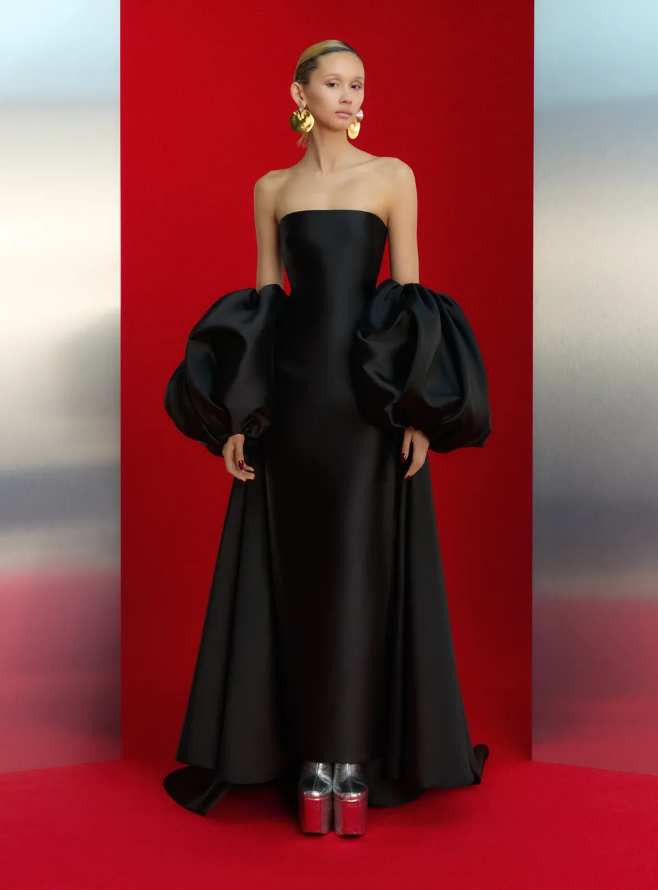 Solace London Lea sukienka wieczorowa maxi czarna