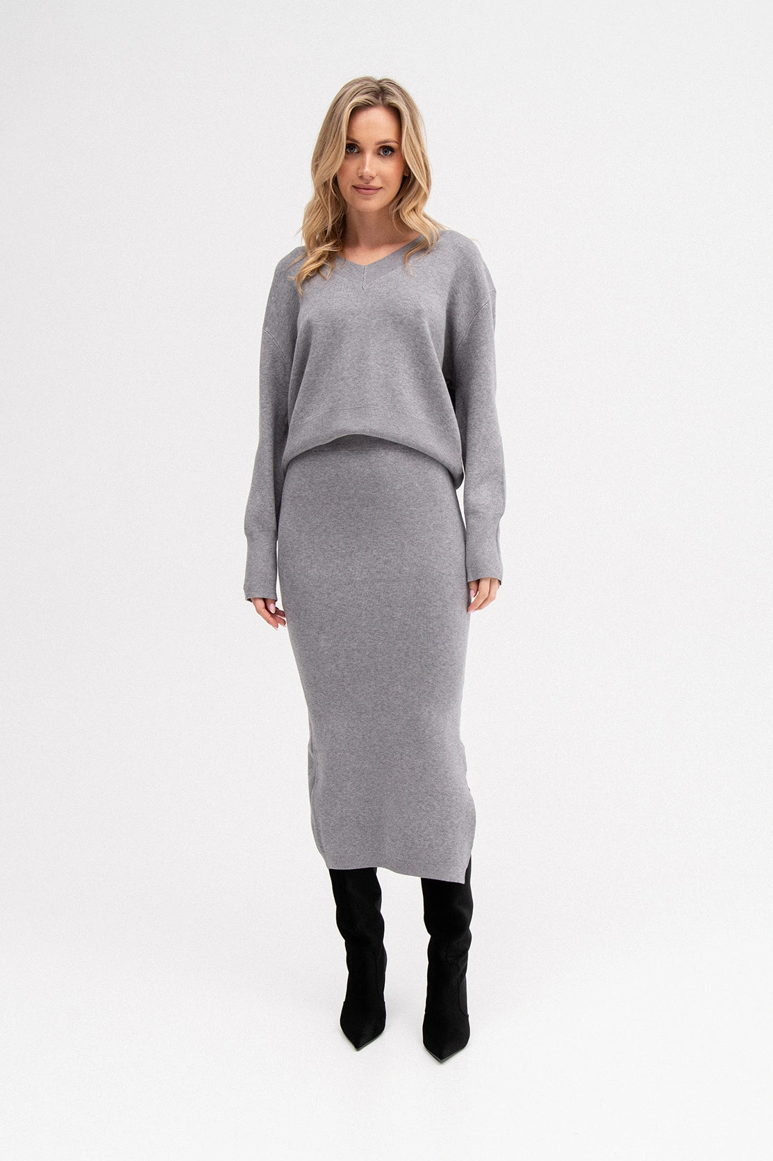 Nudyess Natalie komplet Gray sweter + spódnica midi