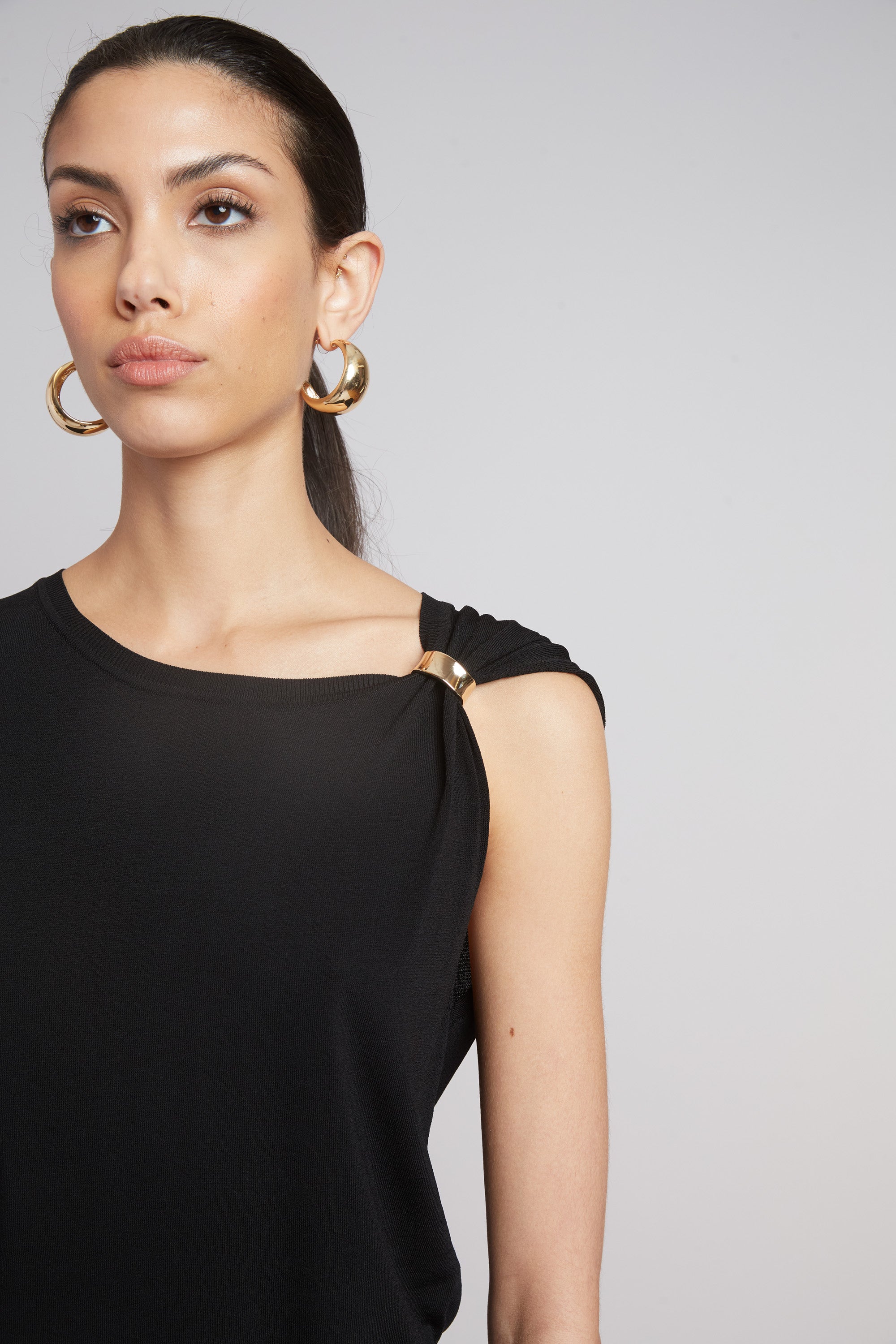 Elie Tahari E75XB505 top asymetryczny czarny XS-XL