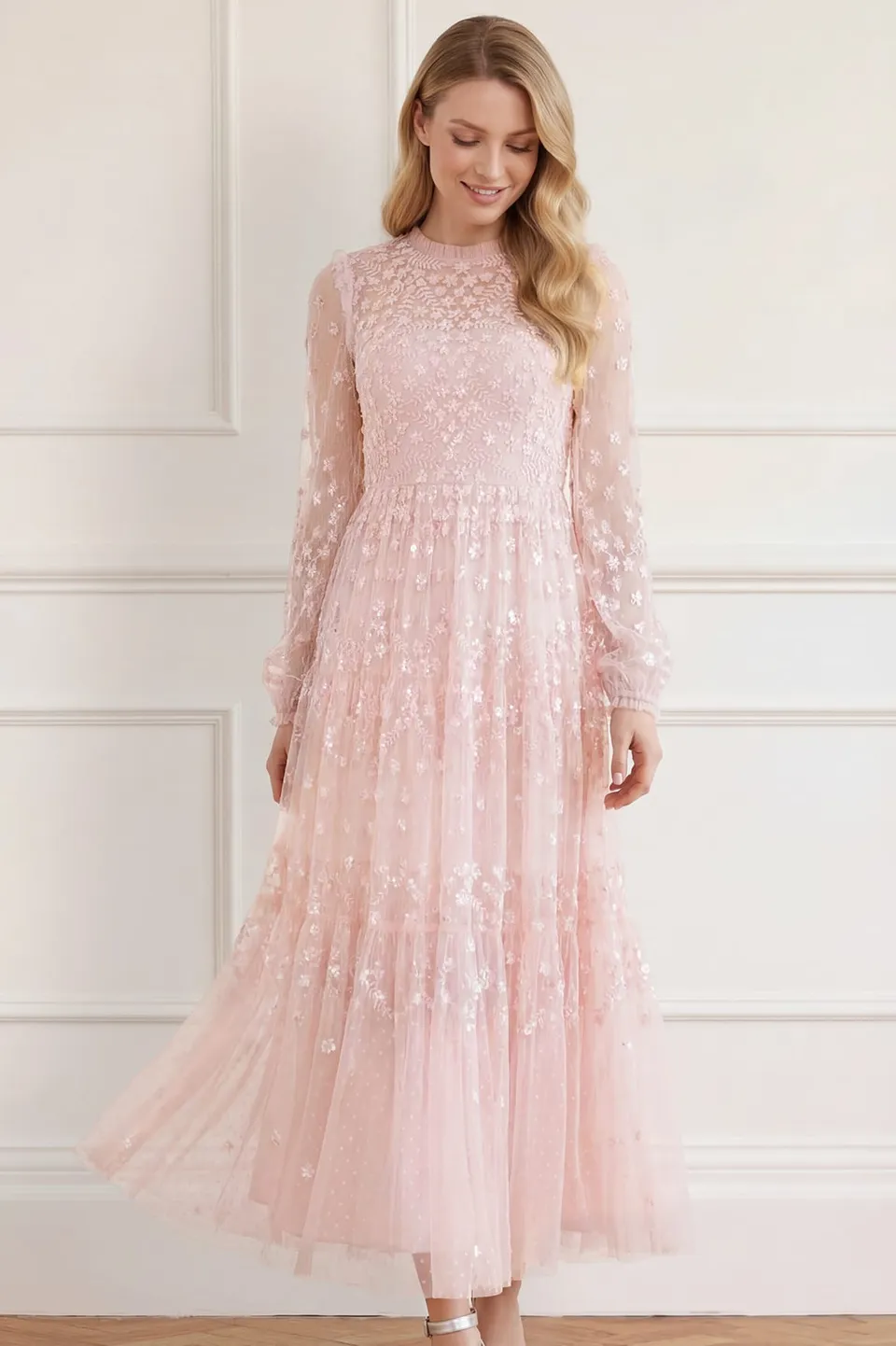 Needle & Thread Clover Long Sleeve Ankle Gown sukienka różowa haftowana