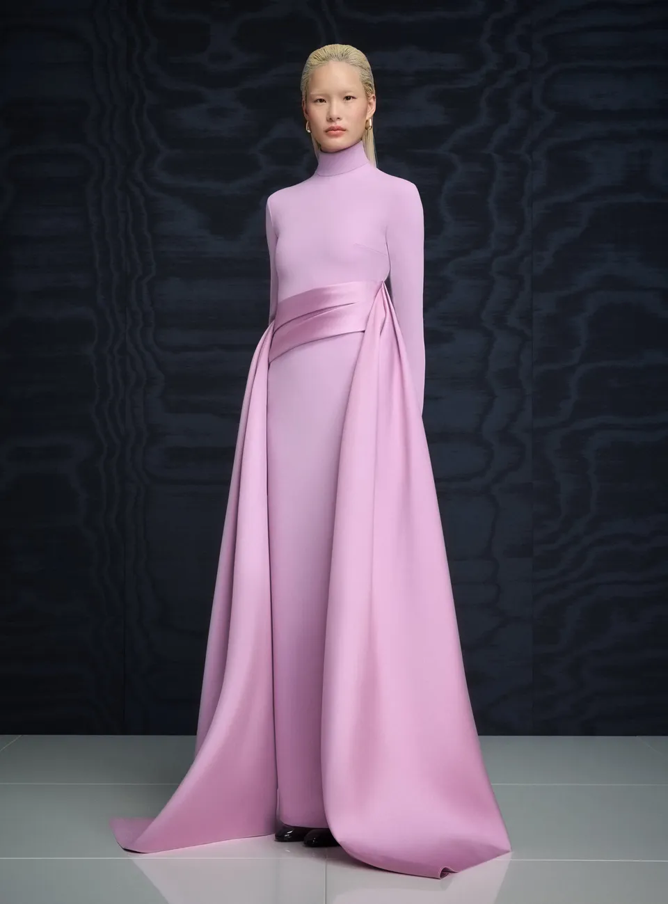 Solace London Olivia sukienka wieczorowa maxi wisteria