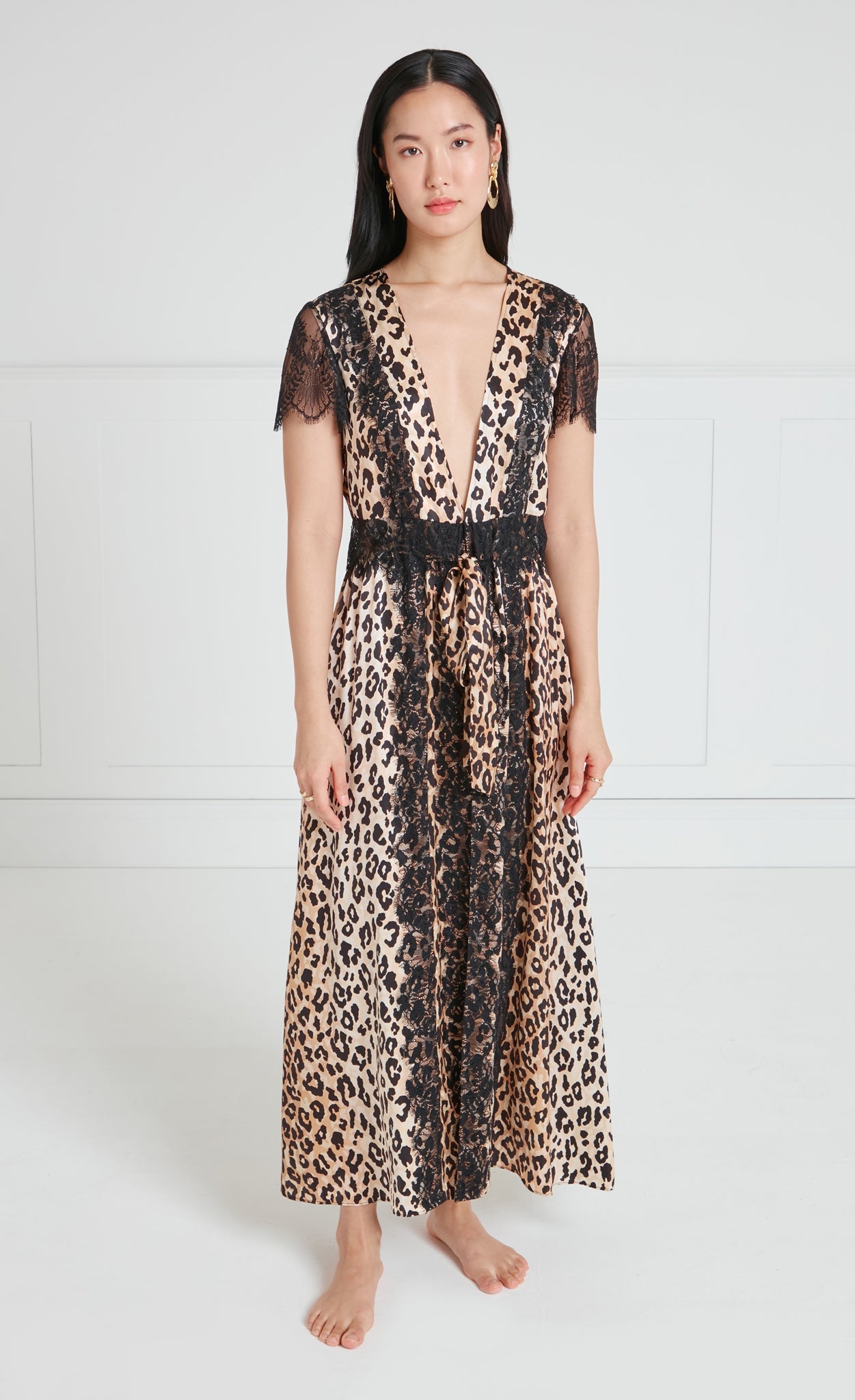 Temperley London Nyx szlafrok satynowy black leopard