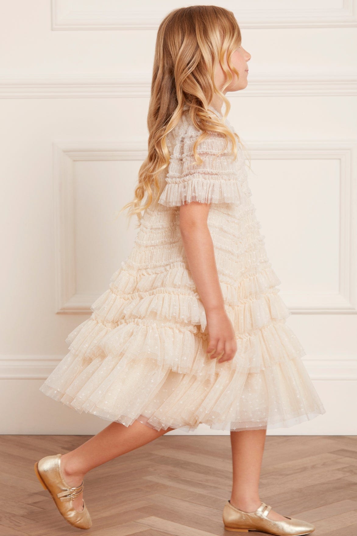 Needle & Thread Valentine Ruffle Kids Dress sukienka kremowa tiulowa