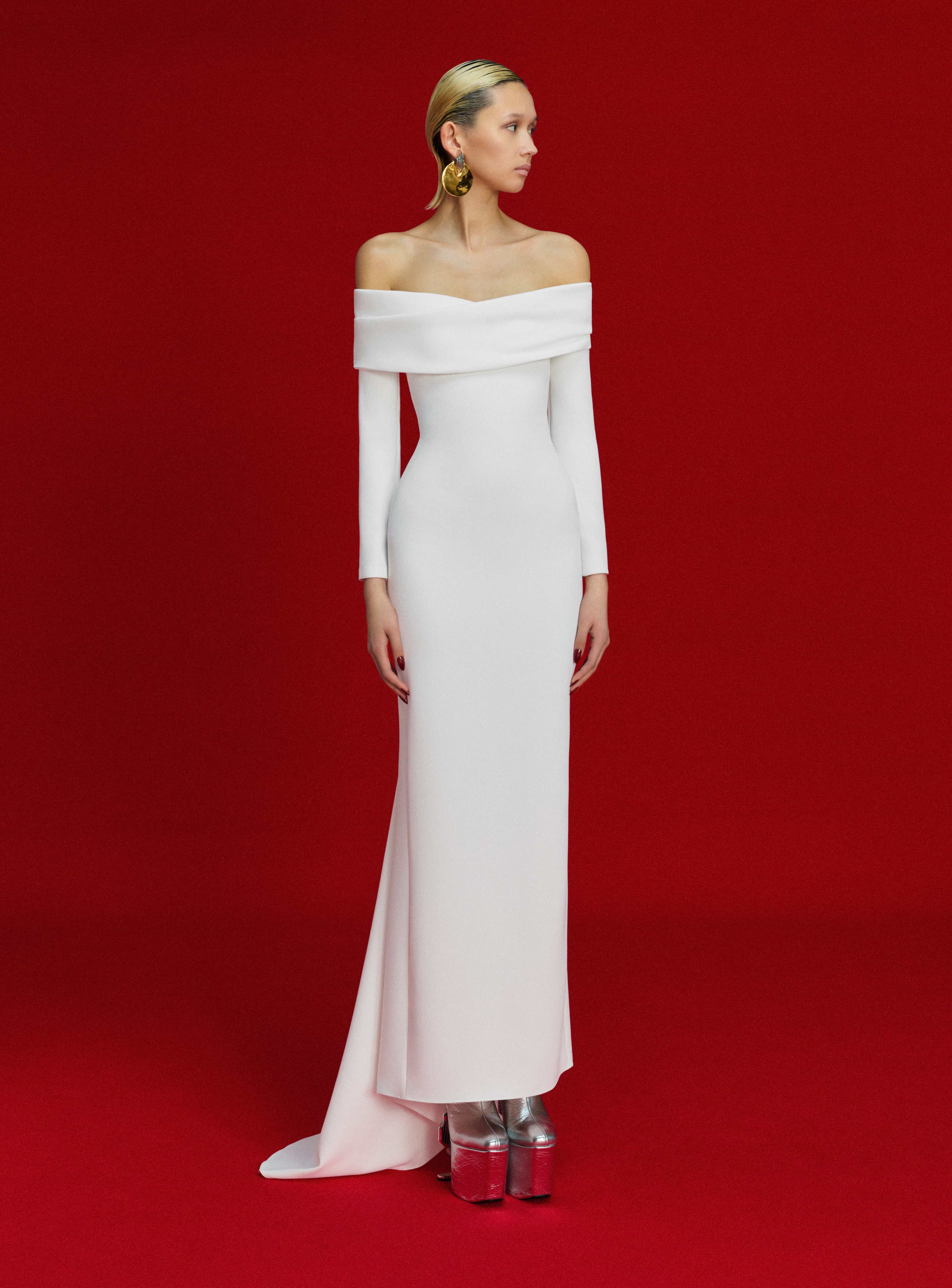 Solace London Lyla sukienka maxi kremowa