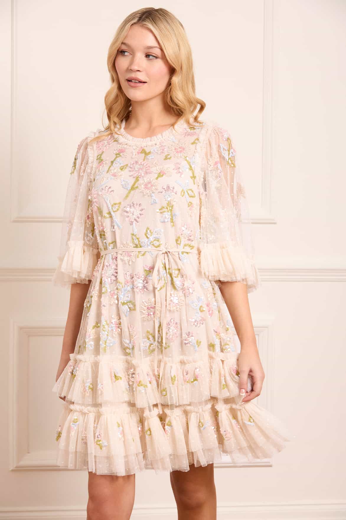 Needle & Thread Sequin Dandelion Gloss Mini sukienka Cream