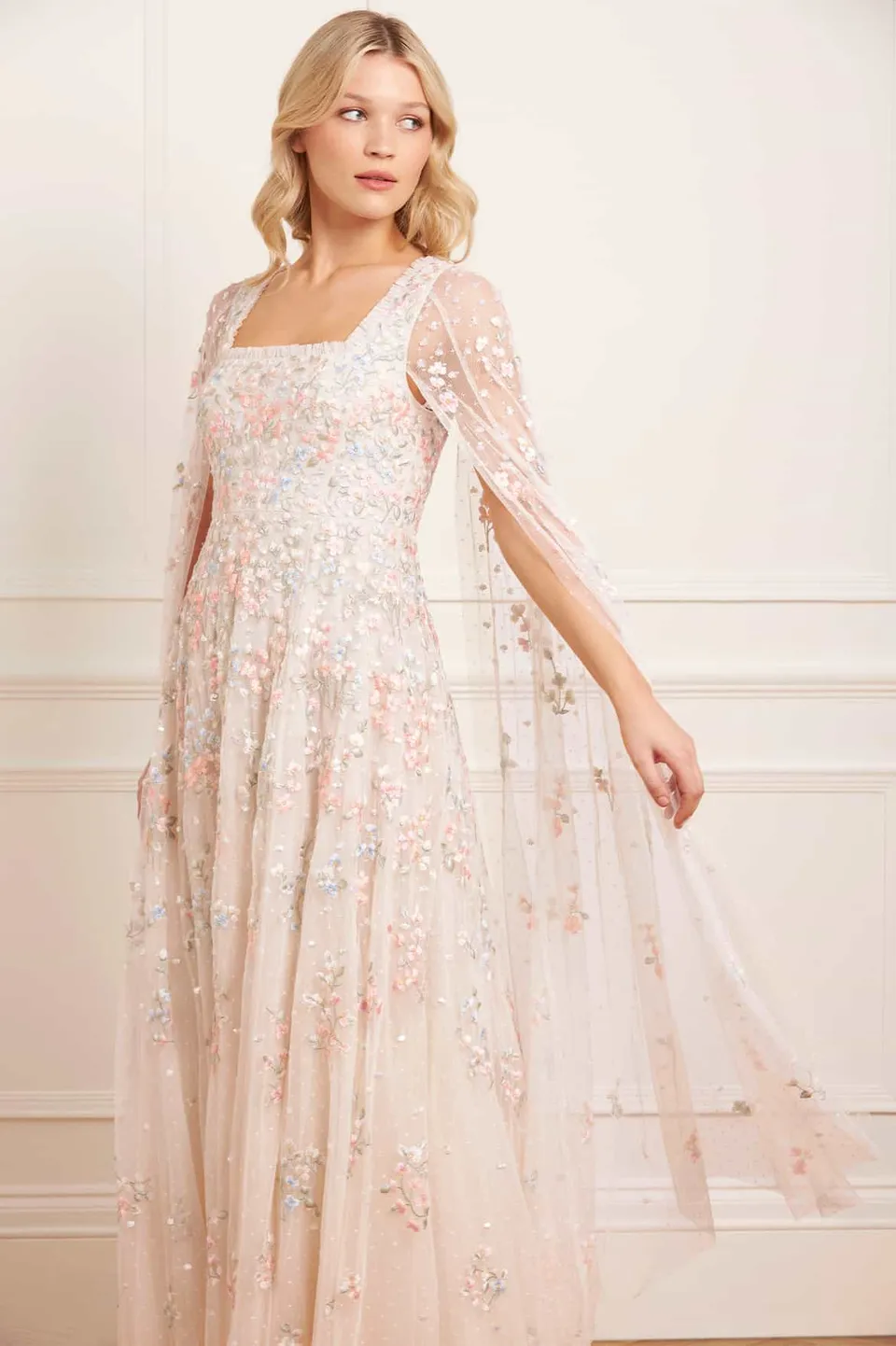 Needle & Thread Versailles Ditsy suknia kremowa do kostek