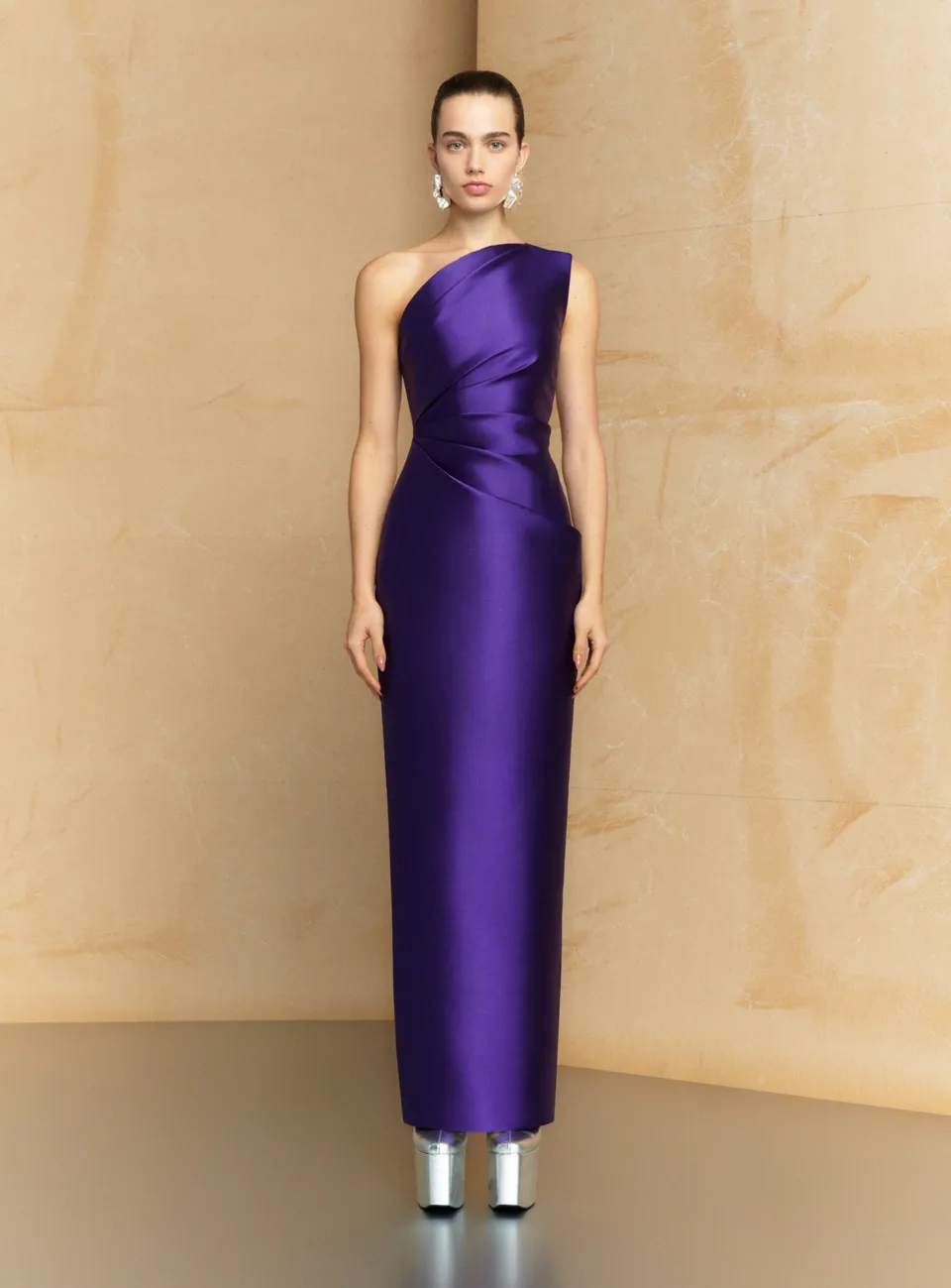 Solace London Kira sukienka wieczorowa fioletowa maxi