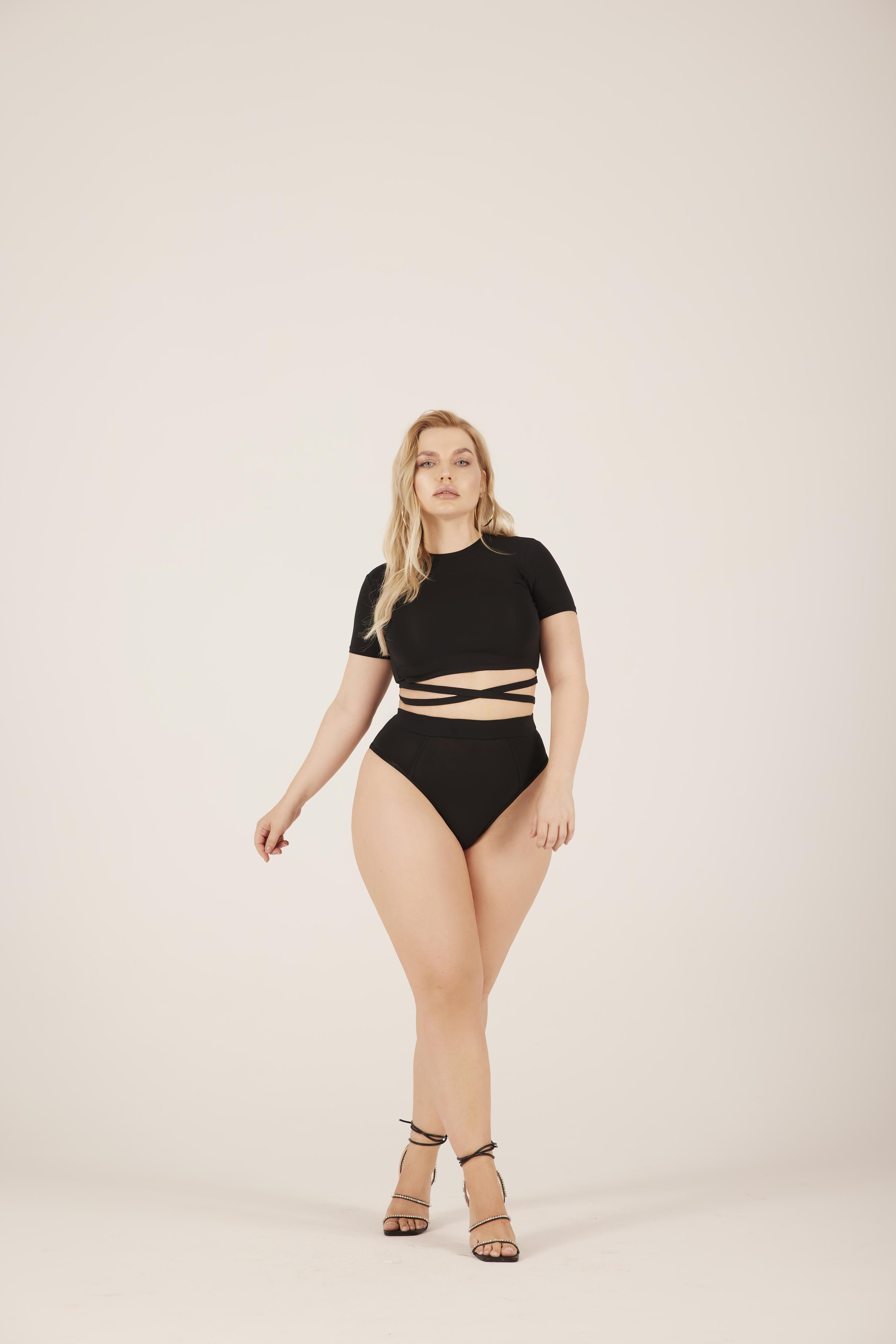 Nudyess Top With Knot top Black wiązany mikromodal