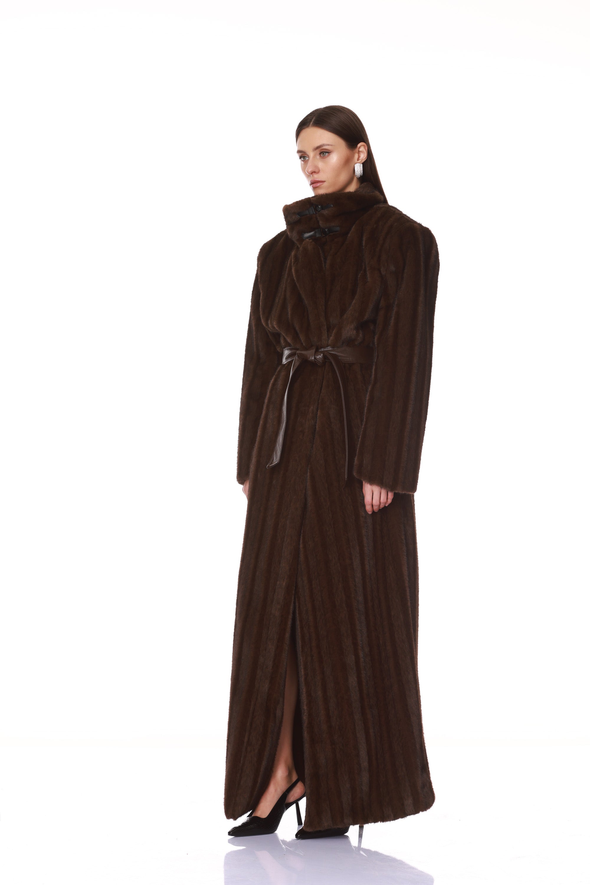 Bronx and Banco Faux Fur płaszcz futro dark brown pasek