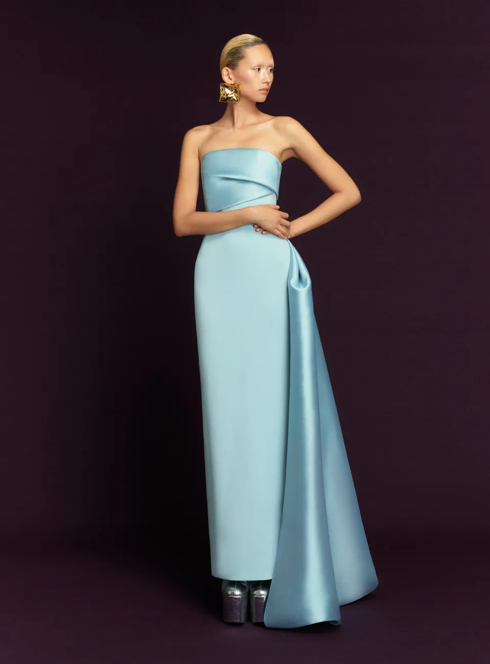 Solace London Kinsley sukienka wieczorowa maxi arctic blue